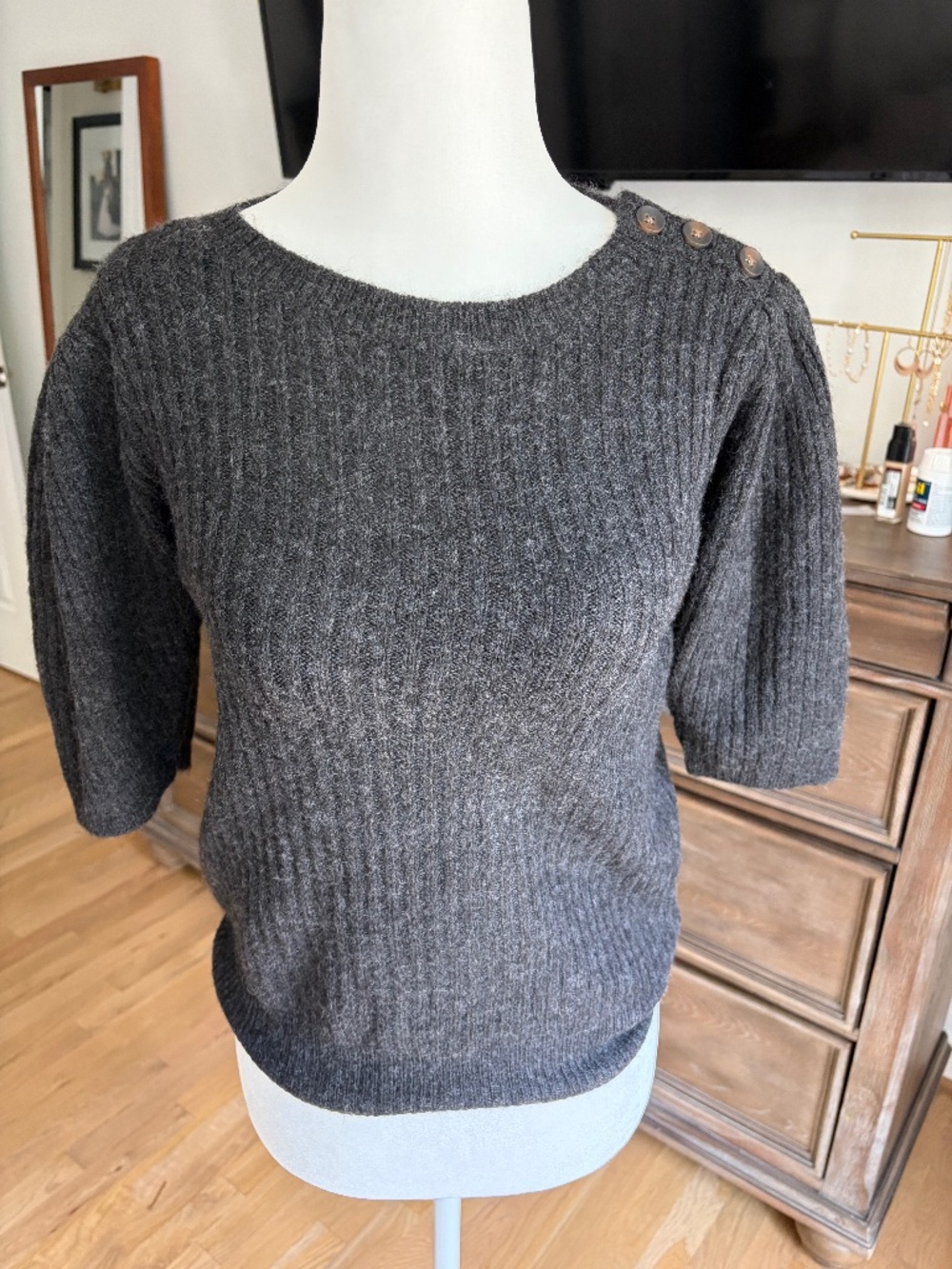 XS Gray Puff Sleeve Sweater